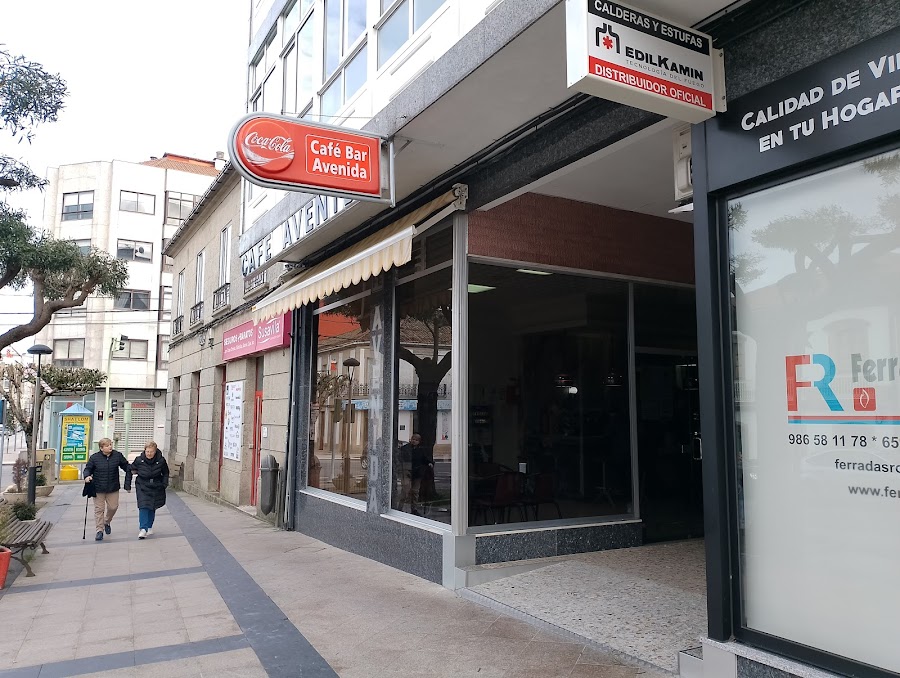 Café Bar Avenida_O