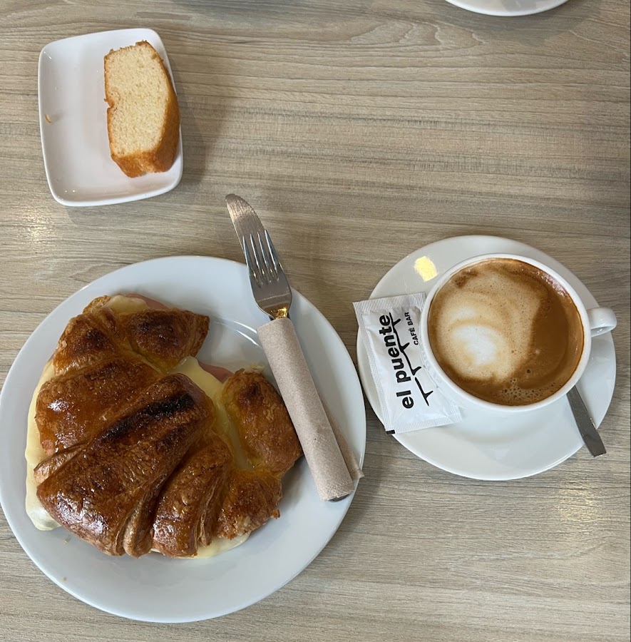 Café Bar El Puente