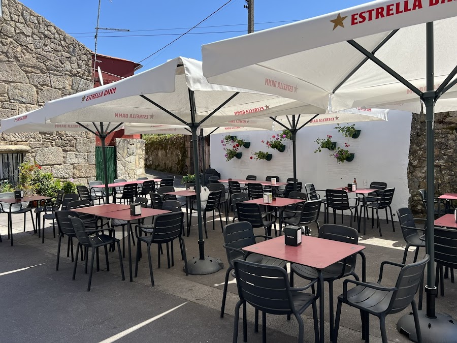 Café Bar Troula