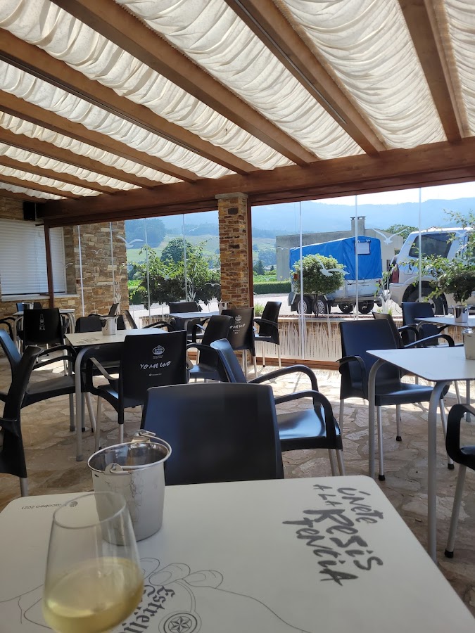 Cafe Bar Xiraldo