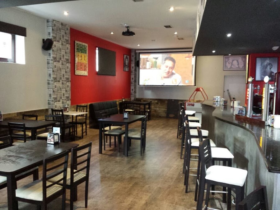 Café Pub FLAMINGO