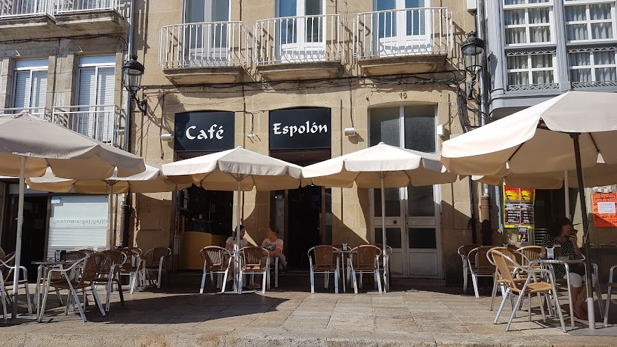 Cafetería Espolón