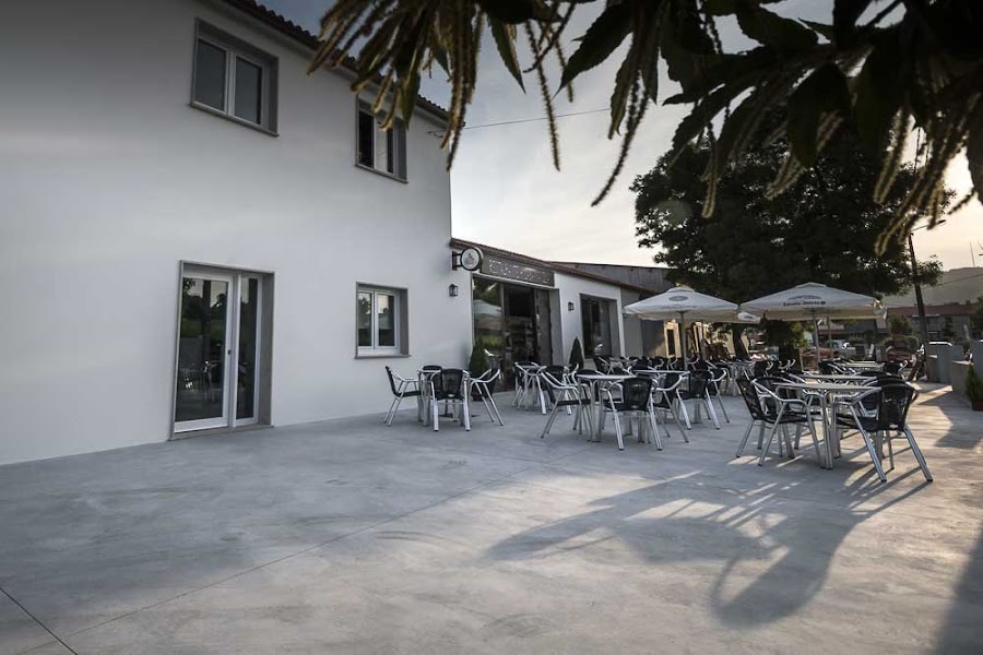 CASA MANOLA