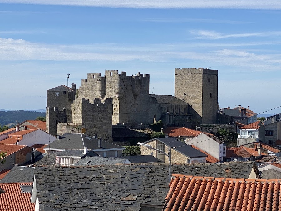 Castelo de Castro Caldelas