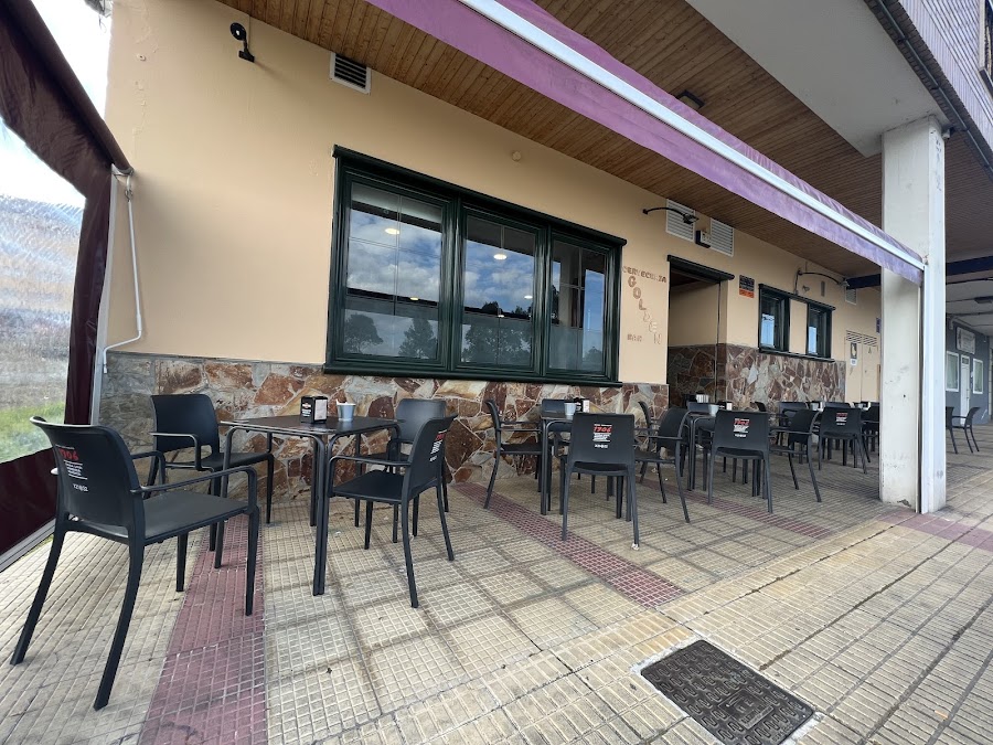 Cerveceria Golden Bar