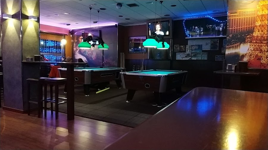 Goya, Cafe & Pub