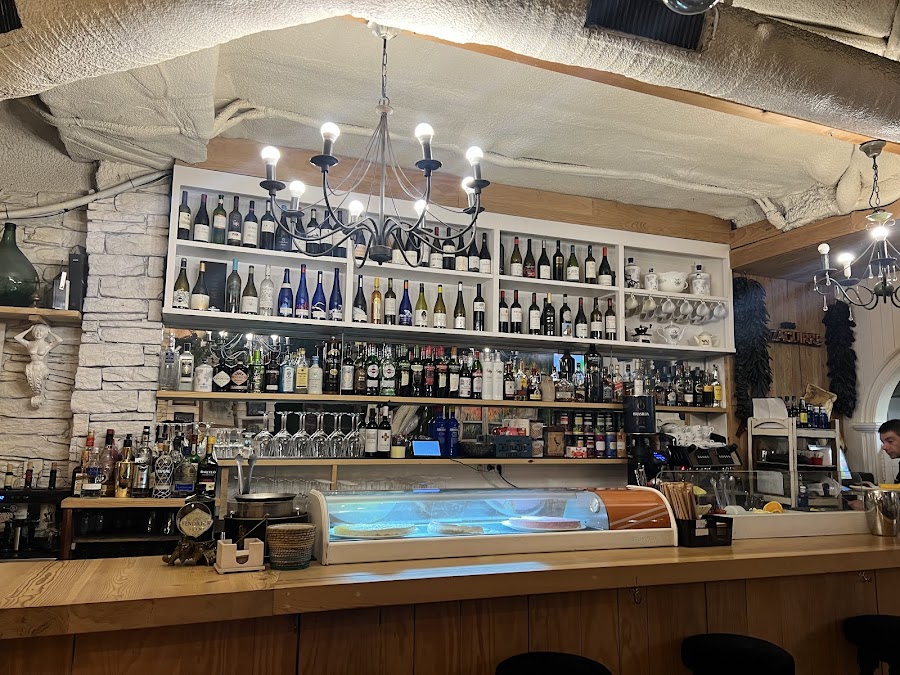 Mama Flora Gastrobar