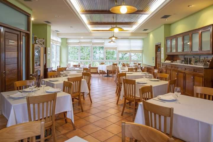 Restaurantes en Irixoa provincia de Coruña, A