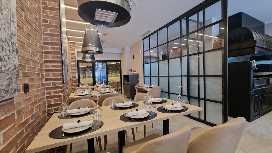 RESTAURANTE LA FONTANA EN FISTERRA