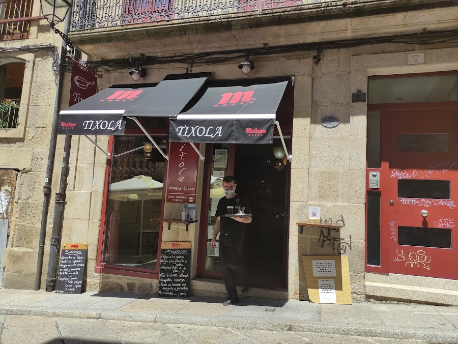 Tixola tapería
