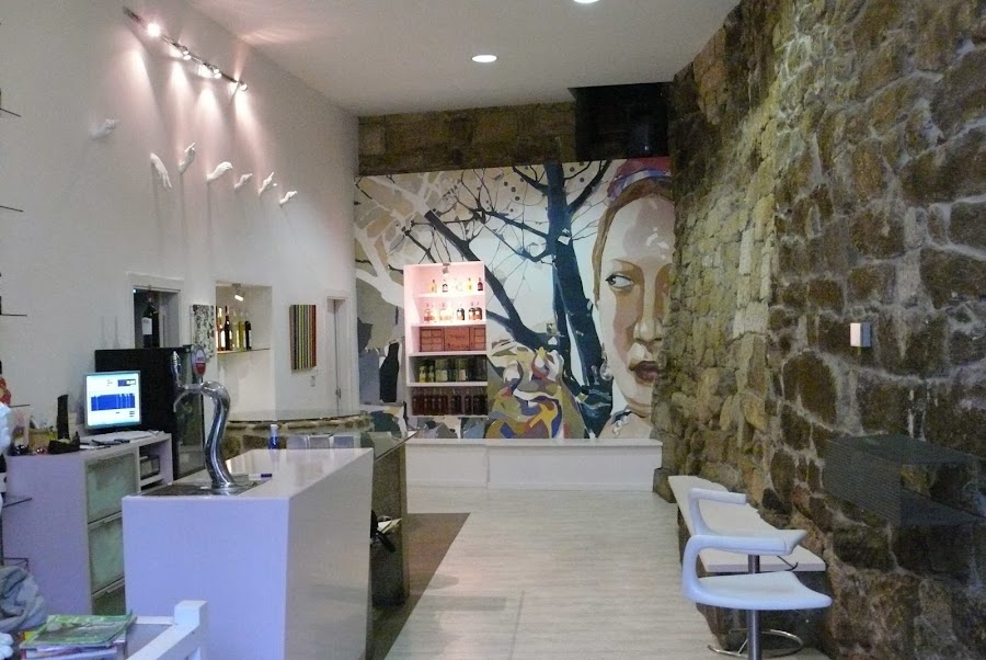 Vinoteca A Micalla
