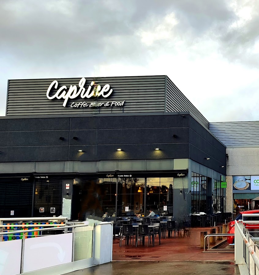 Caprice Café