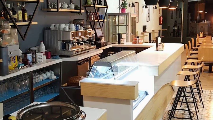 D'gusta Bakery & café