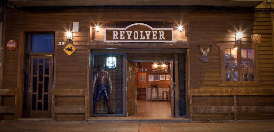 Pub Revolver