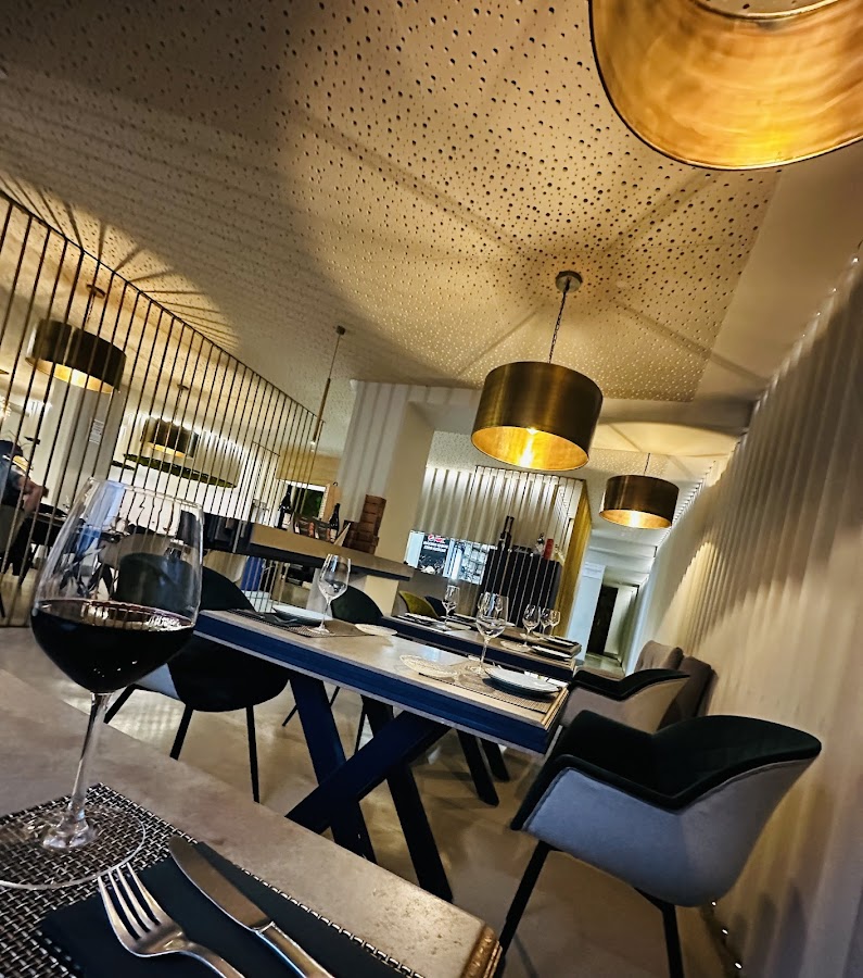 TANTRA RESTAURANTE