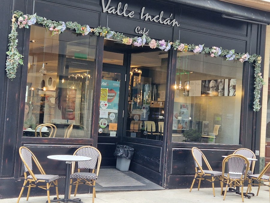 Valle Inclán Café