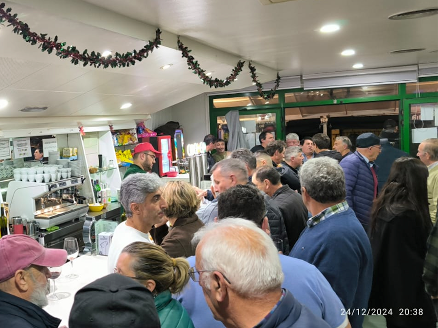 VAR CON UVE. A TAVERNA